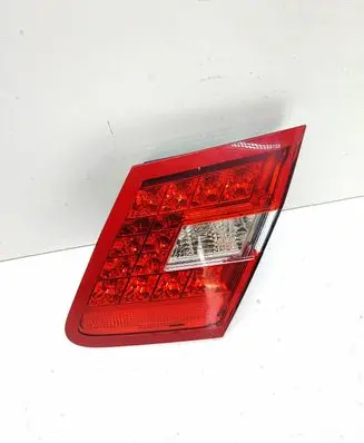 Mercedes-Benz E W212 Tailgate rear/tail lights A2129060458