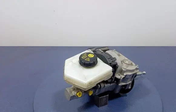 Porsche Panamera (970) Brake booster 971614105T