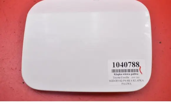 Toyota Corolla E10 Fuel tank cap 
