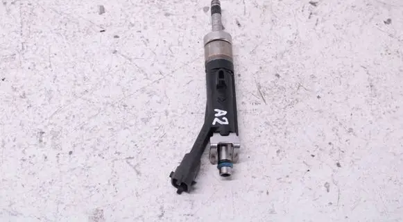 Peugeot 308 Fuel injector 9810335380 00852108128