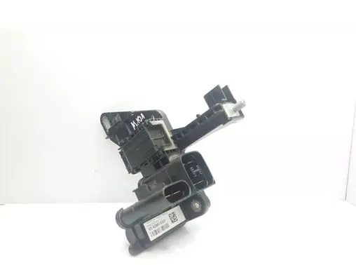 BMW M4 F82 F83 Current control relay 9296153