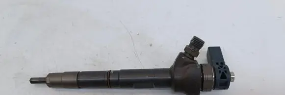 Skoda Superb B6 (3T) Fuel injector 03L130277Q 0445110647