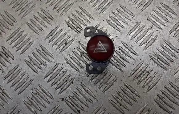 Mitsubishi Colt CZ3 Hazard light switch BRAK