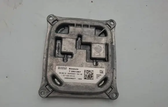 BMW 3 E92 E93 Headlight ballast module Xenon 7263087 130732930300 10eeg090277