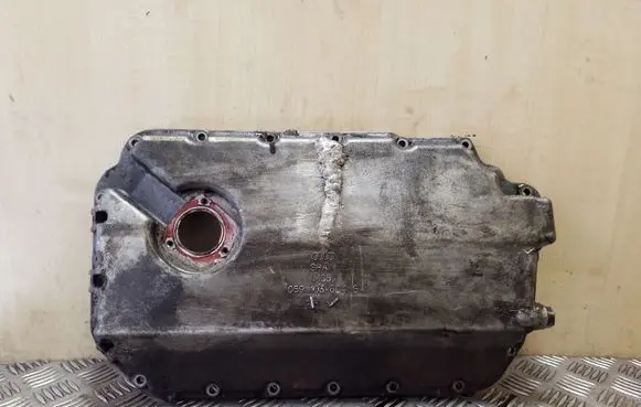 Audi A6 S6 C5 4B Oil sump 059103604G