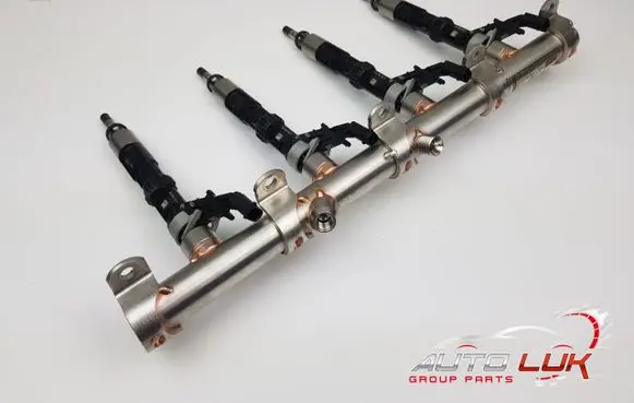 Porsche Panamera (971) Fuel injector supply line/pipe 0P2133315A