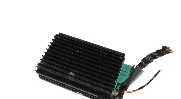 Mercedes-Benz SL R230 Sound amplifier A2308200189