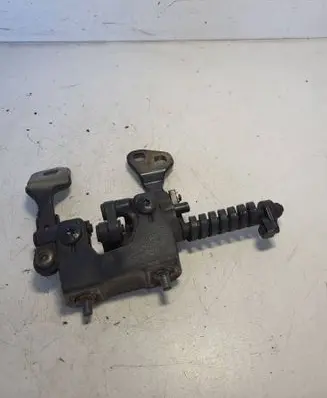BMW 3 E90 E91 Tailgate/trunk/boot hinge 7119041