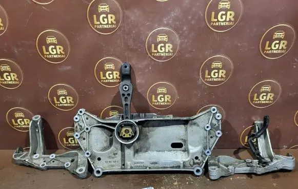 Skoda Octavia Mk2 (1Z) Front subframe 1K0199369F 1K0199295F