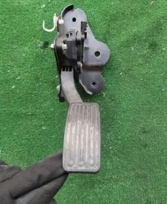 Nissan Murano Z51 Accelerator throttle pedal 6PV009772