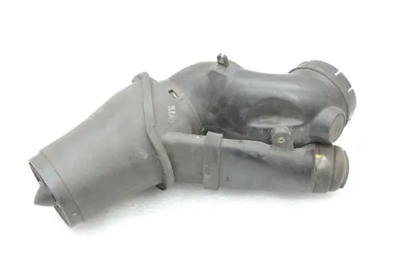 Mitsubishi Pajero Air intake duct part MR481402 MR481950