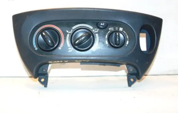 Renault Megane I Climate control unit 7701047248 657718V 7700841057