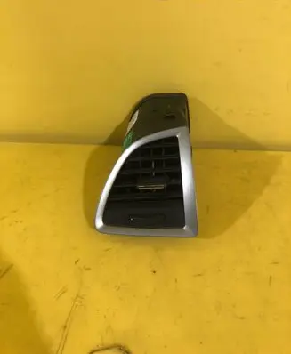 Opel Astra J Dashboard side air vent grill/cover trim RZ4R2P4K5