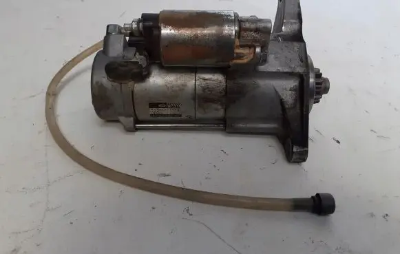 Jaguar E-Pace Starter motor GJ3211011AE