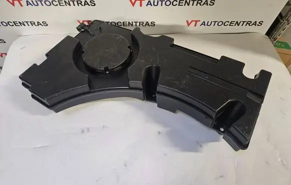 Audi Q7 4M Subwoofer speaker 4M0035621