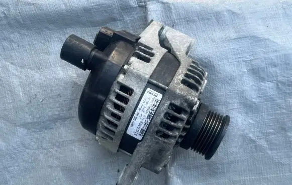 Jeep Renegade Generator/alternator 51929089 MS1042118660 C75800916