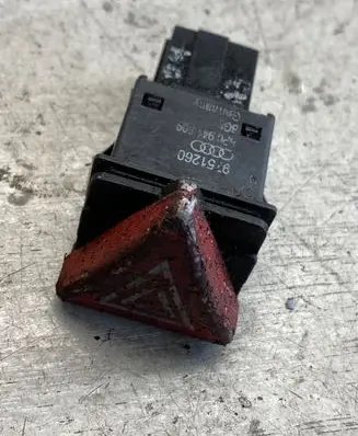 Audi A3 S3 8P Hazard light switch 5p0941509