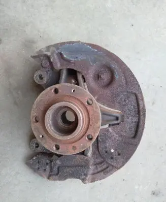 Peugeot 308 Front wheel hub