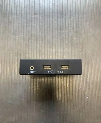 Subaru Outback (BT) USB socket connector 86257AN00A