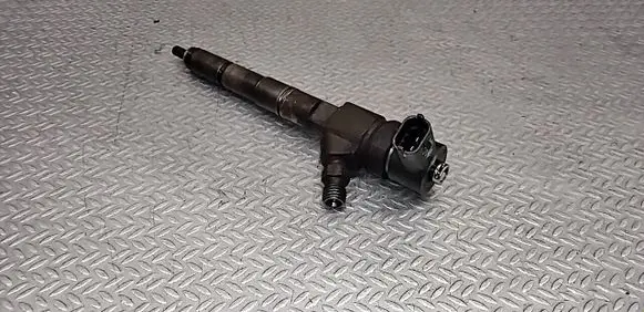 Opel Insignia A Fuel injector 0445110423 55577668