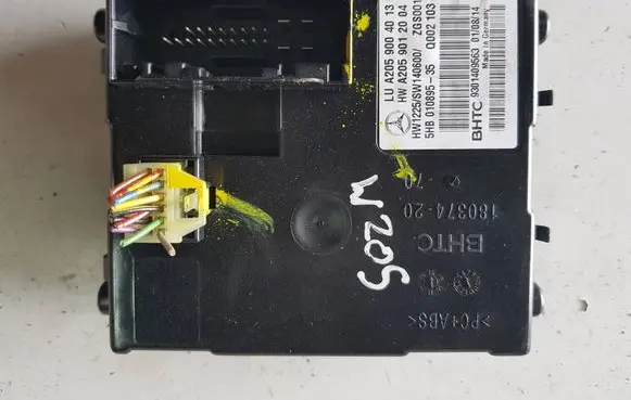Mercedes-Benz C W205 Air conditioning/heating control unit A2059004013IAUTOPI A2059004013