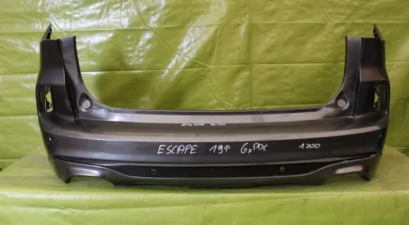 Ford Escape IV Front bumper 000127