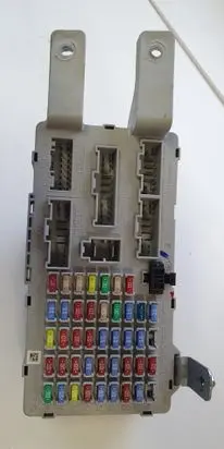 Hyundai Santa Fe Fuse module