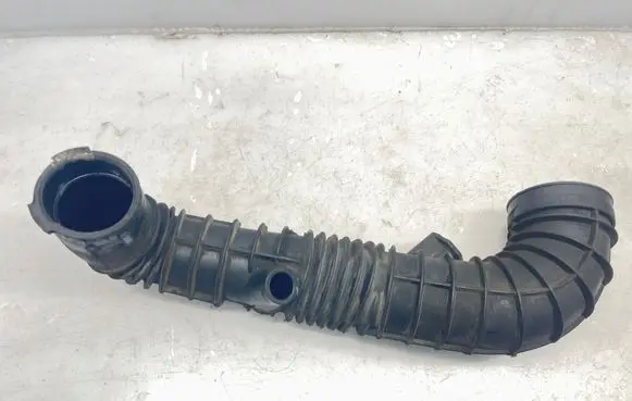 Mercedes-Benz Vito Viano W639 Intercooler hose/pipe A6395283282