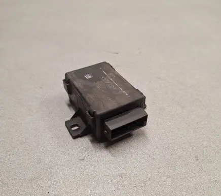 Opel Vectra A Central locking relay 90457682 KDKEBT