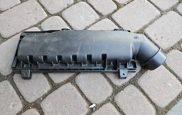Opel Mokka B Air filter 