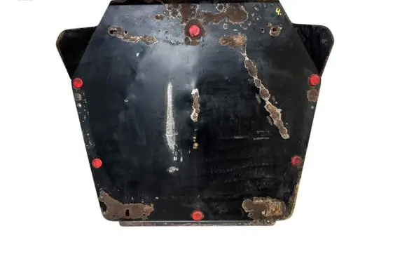 Volvo XC70 Engine splash shield/under tray