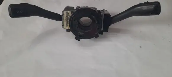 Volkswagen Golf IV Headlight wiper switch 8L0953513G