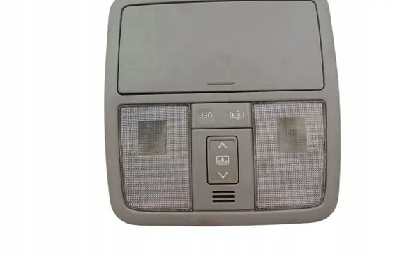 Toyota Auris E180 Rear seat light