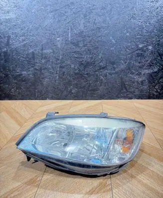 Opel Zafira A Headlight/headlamp 90582021 67716815