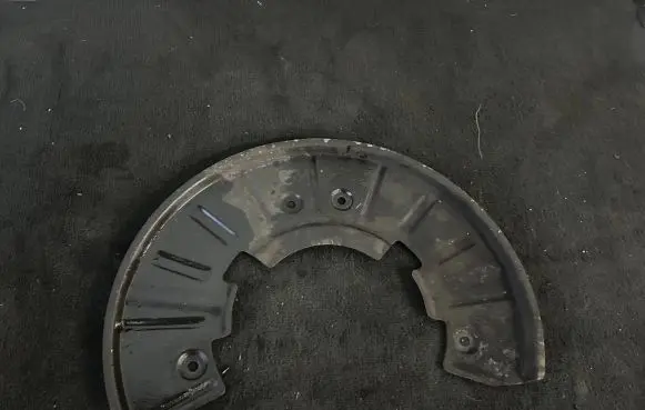 Audi Q7 4L Front brake disc dust cover plate 7L05615311