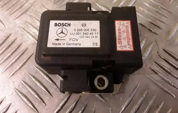 Mercedes-Benz E W210 ESP acceleration yaw rate sensor 0265005230 0015404517 0005422481