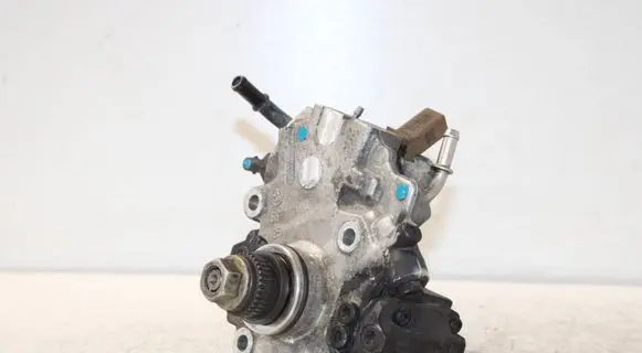 Mercedes-Benz Sprinter W906 Fuel injection high pressure pump A6510703301