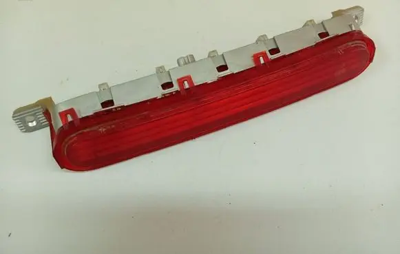 Toyota Corolla Verso AR10 Third/center stoplight