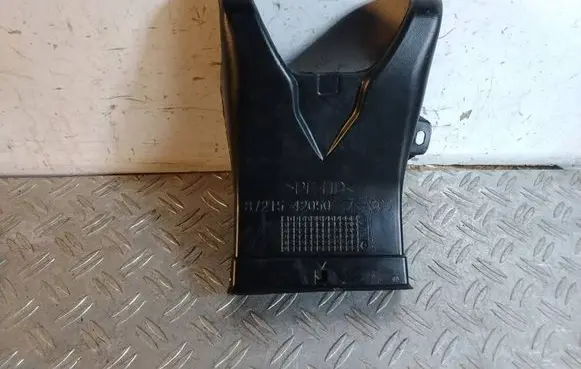 Toyota RAV 4 (XA40) Cabin air duct channel 8721542050