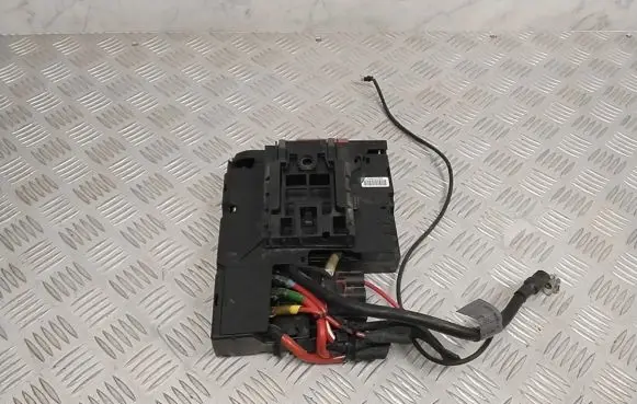 Mercedes-Benz C W204 Positive cable (battery) A2075400640