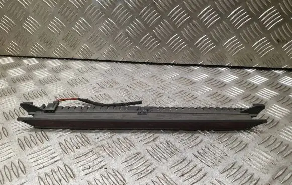 Volkswagen Golf IV Third/center stoplight 1J6945097C