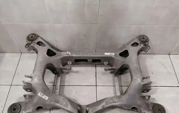 Porsche Panamera (970) Rear subframe 97033105133