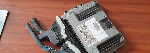 Ford Ecosport Engine control unit/module DN1512A650AE CV6A12B684BB