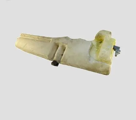 Peugeot 607 Windshield washer fluid reservoir/tank