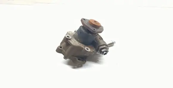 BMW X1 E84 Power steering pump 6788838