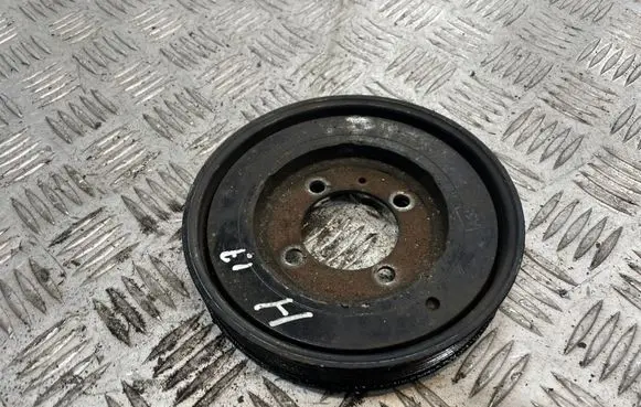 Opel Astra H Crankshaft pulley 