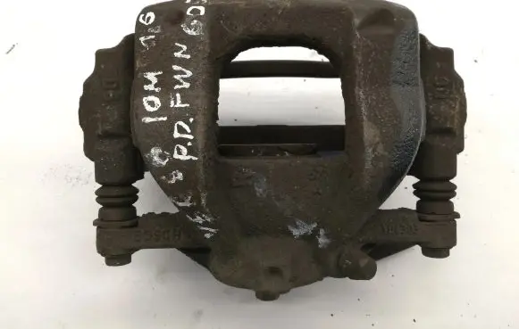 Toyota Verso-S Front brake caliper