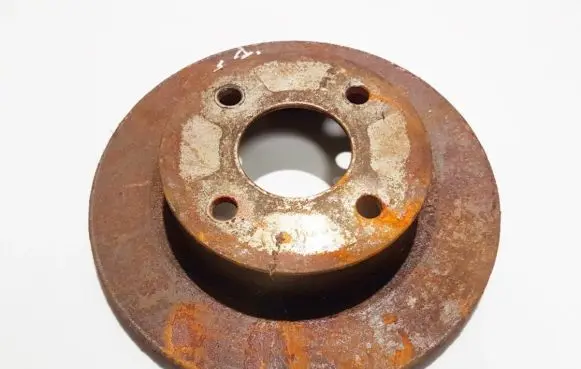Nissan Micra Front brake disc neventiliuojamas