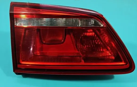 Volkswagen Golf Sportsvan Tailgate rear/tail lights 510945093K IMPRK1606235