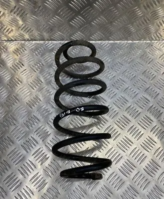 Toyota Yaris Rear coil spring